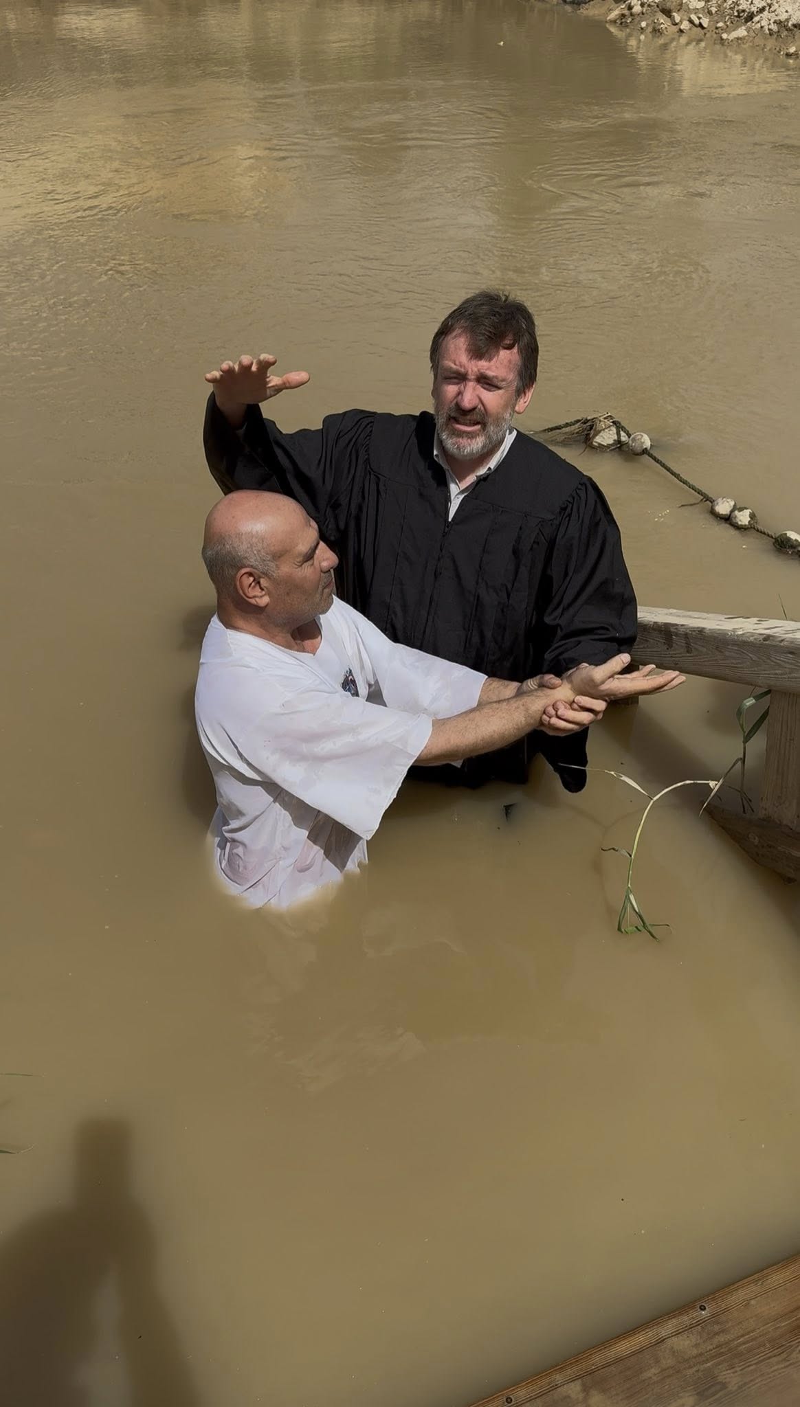 Primer Bautismo en la Sociedad Misionera Internacional (SMI) en Jordania, Asia Occidental