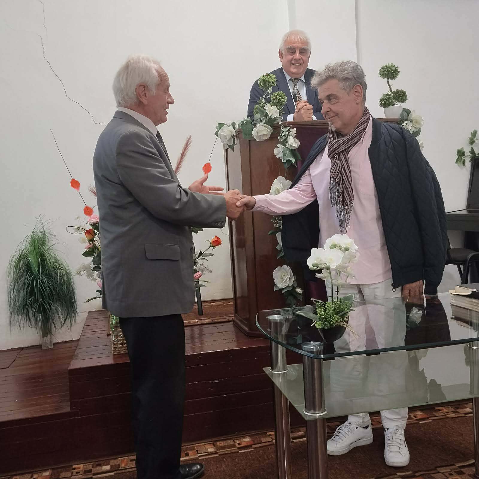 El fruto de una invitación a asistir al culto cristiano